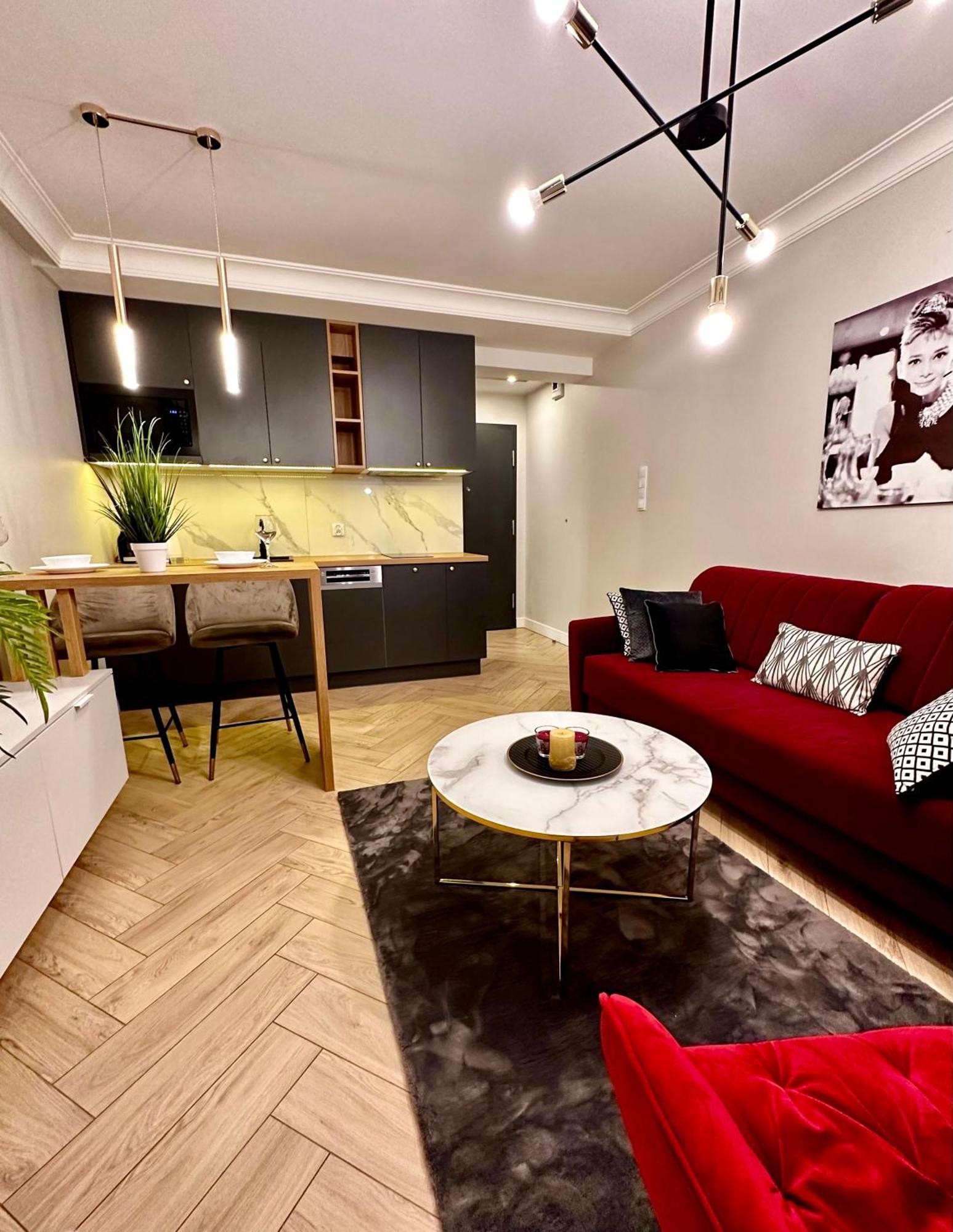 Apartamenty Kielce- Apartament Rubin Przy Zalew Kielecki, Faktura, Parking, Centrum Bagian luar foto