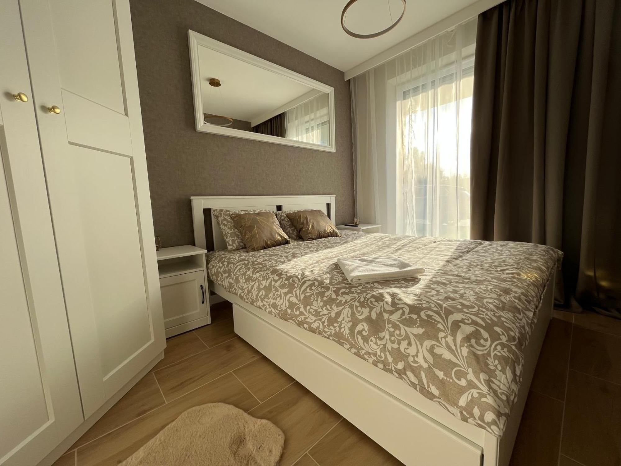 Apartamenty Kielce- Apartament Rubin Przy Zalew Kielecki, Faktura, Parking, Centrum Bagian luar foto