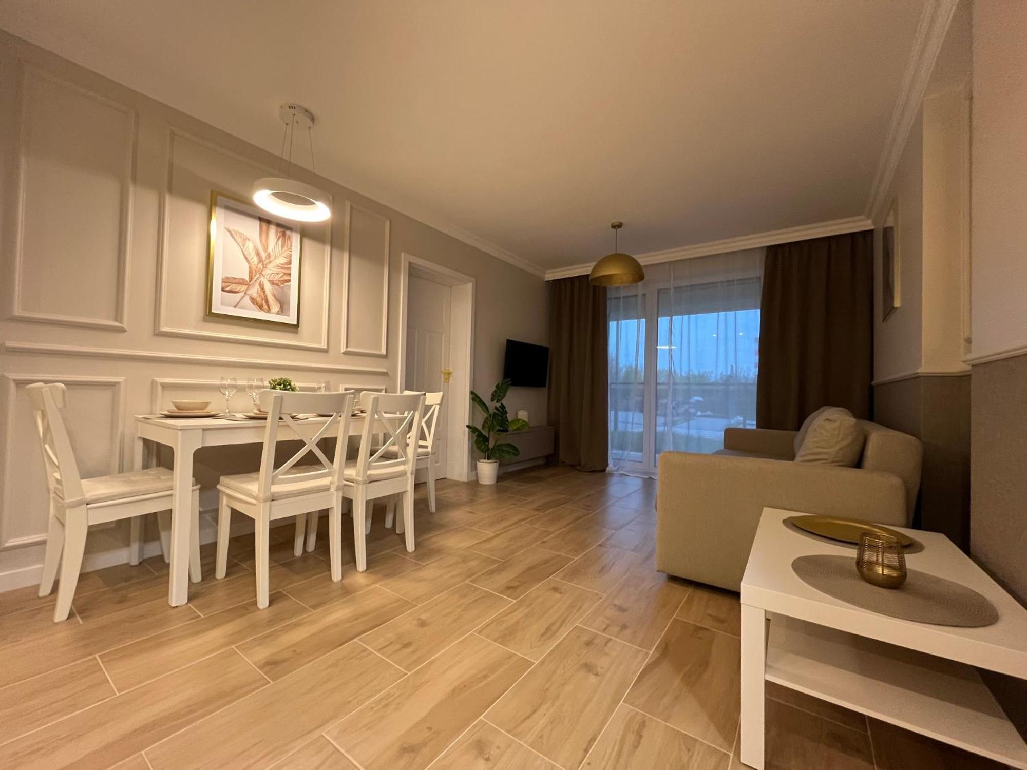Apartamenty Kielce- Apartament Rubin Przy Zalew Kielecki, Faktura, Parking, Centrum Bagian luar foto
