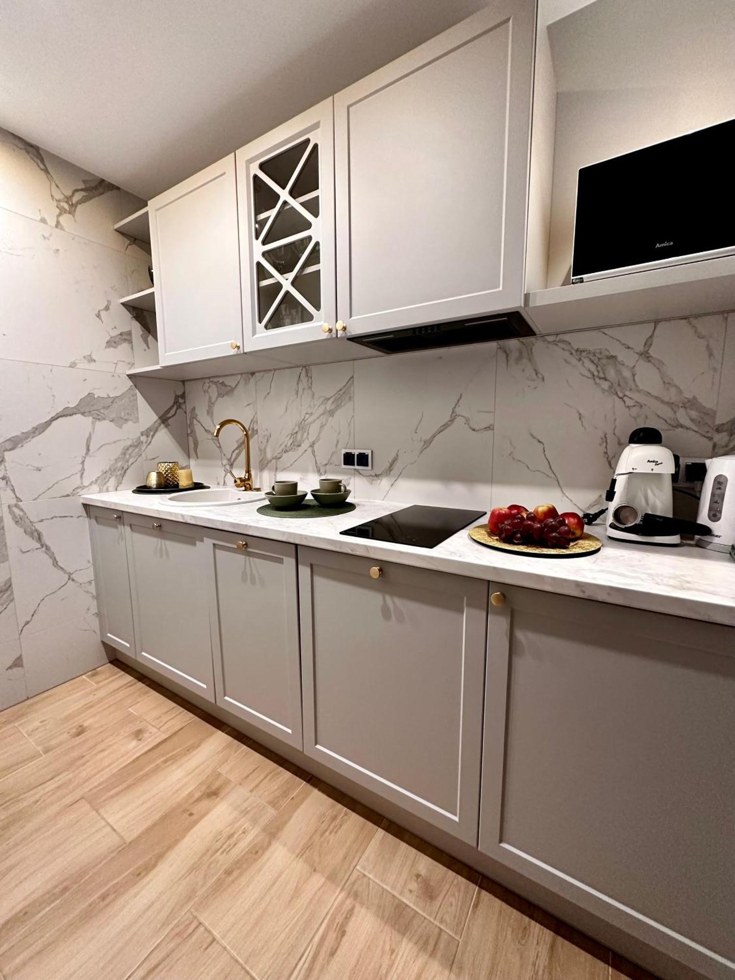 Apartamenty Kielce- Apartament Rubin Przy Zalew Kielecki, Faktura, Parking, Centrum Bagian luar foto